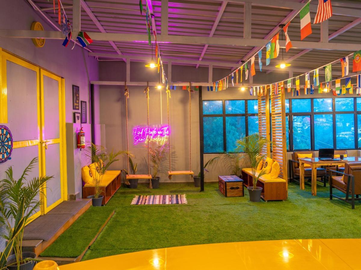 The Hosteller Mussoorie, Mall Road מראה חיצוני תמונה